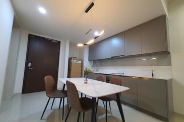 Residensi Solaris Parq