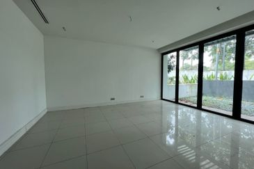 East Residence @ KLGCC