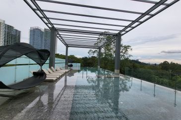 East Residence @ KLGCC