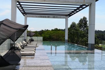 East Residence @ KLGCC