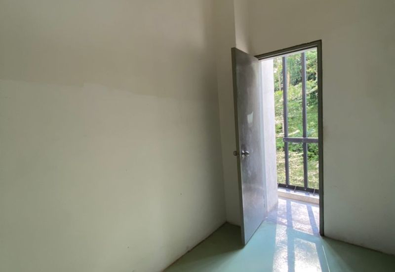 Emerald Avenue Retail Space@ Selayang 