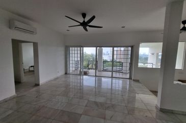 Lorong Taman Pantai 7