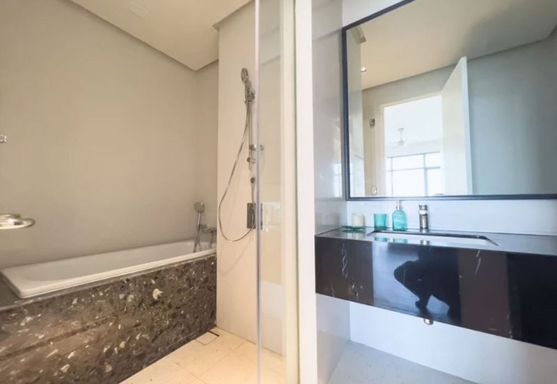 Pavilion Embassy Residence