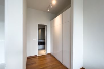 Pavilion Embassy Residence