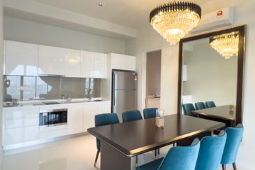 Pavilion Embassy Residence