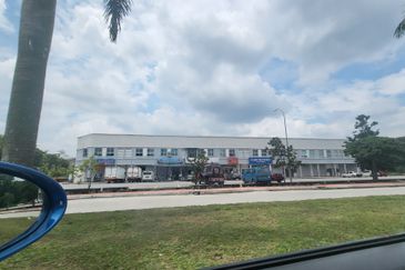 Kawasan Perindustrian Olak Lempit