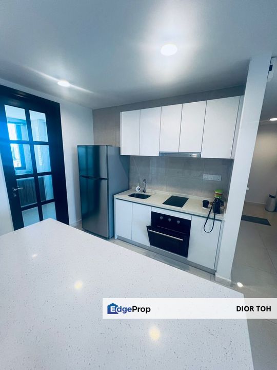 FOR RENT Agile Mont Kiara High Floor, KLCC and 118Merdeka Tower View, Kuala Lumpur, Mont Kiara