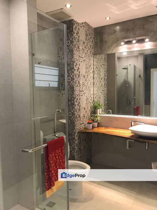 TTDI Bungalow Newly Renovated & Gated Guarded , Kuala Lumpur, Taman Tun Dr Ismail