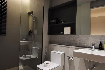 Aetas Seputeh Luxury Condo with Private Lift 