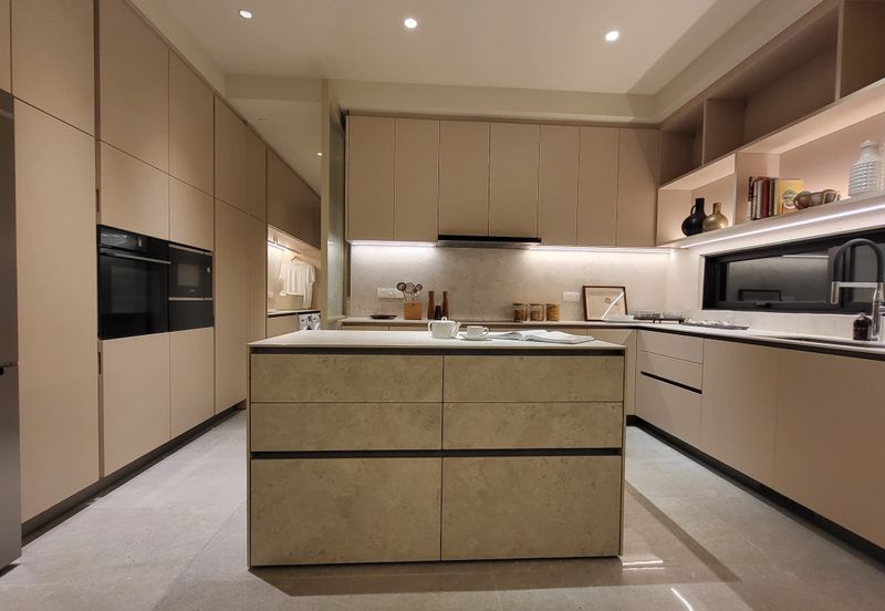 Aetas Seputeh Luxury Condo with Private Lift 