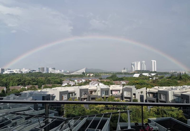 Mirage By The Lake Condominium