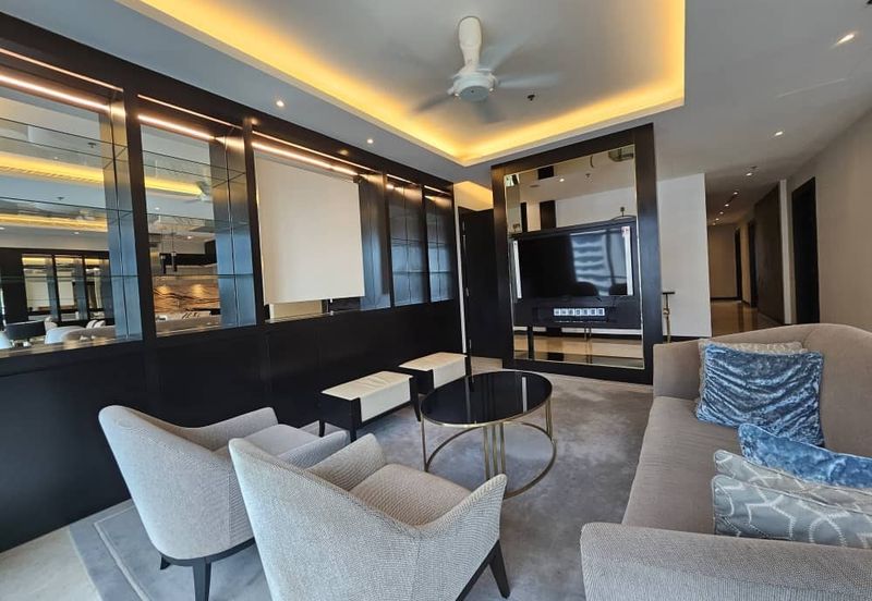 The Ritz-Carlton Residences