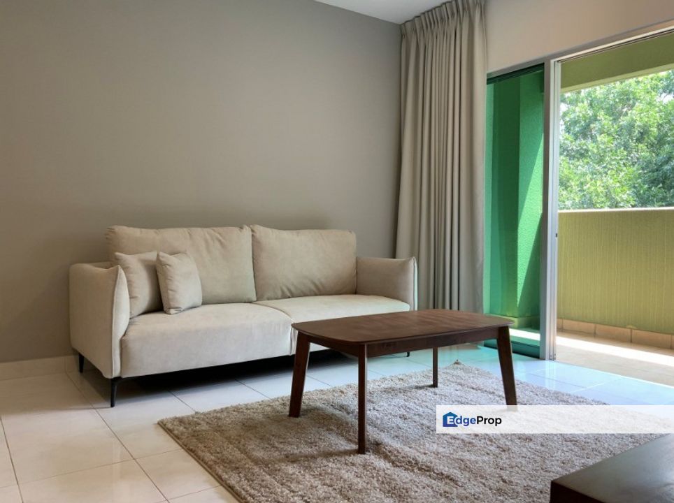 Fire Sale : Mont Kiara Fully Furnished 3 Bedrooms, Kuala Lumpur, Mont Kiara