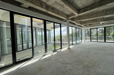  New Bungalow @ Country Heights Damansara Freehold