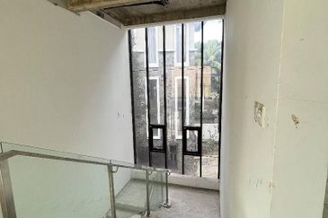  New Bungalow @ Country Heights Damansara Freehold