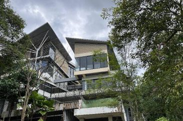  New Bungalow @ Country Heights Damansara Freehold