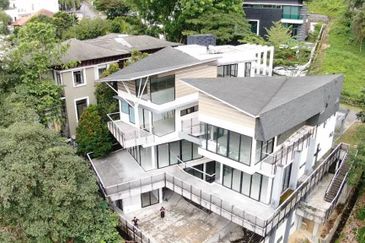  New Bungalow @ Country Heights Damansara Freehold