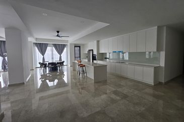 New Luxury Condo Pinnacle Bangsar | FullyFurnished