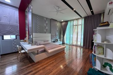 Bungalow @ Country Heights Damansara | Fully Furnished | Freehold