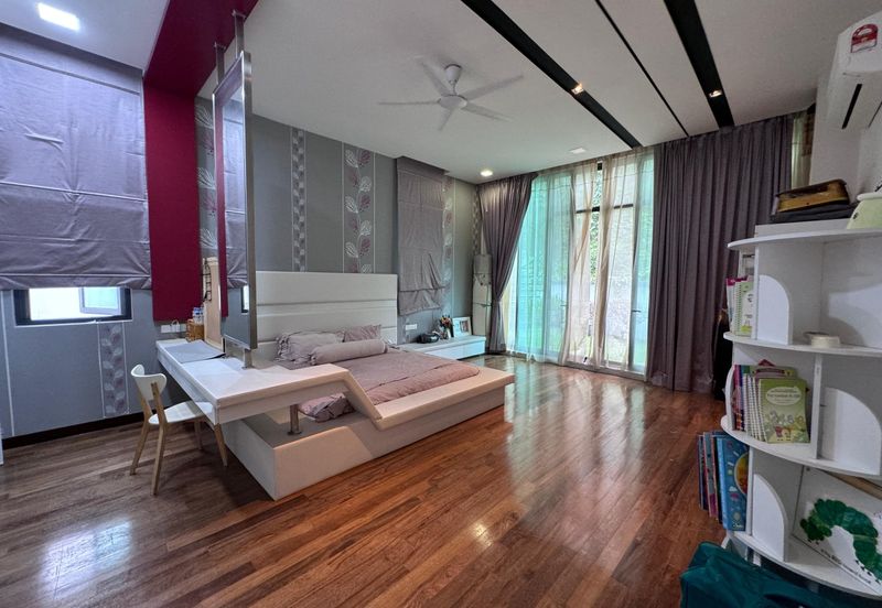 Bungalow @ Country Heights Damansara | Fully Furnished | Freehold