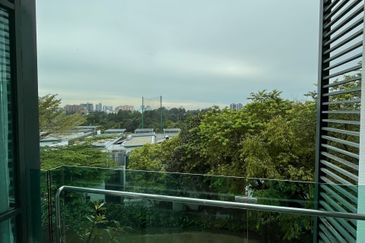 East Residence @ KLGCC