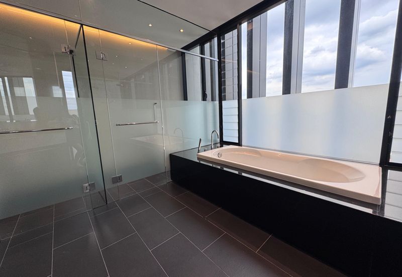 Exclusive, Low-density and Luxury 4-Bedroom Condos with Skyline View @ Bangsar