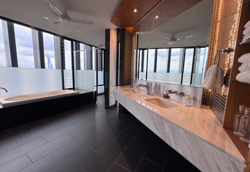 Exclusive, Low-density and Luxury 4-Bedroom Condos with Skyline View @ Bangsar