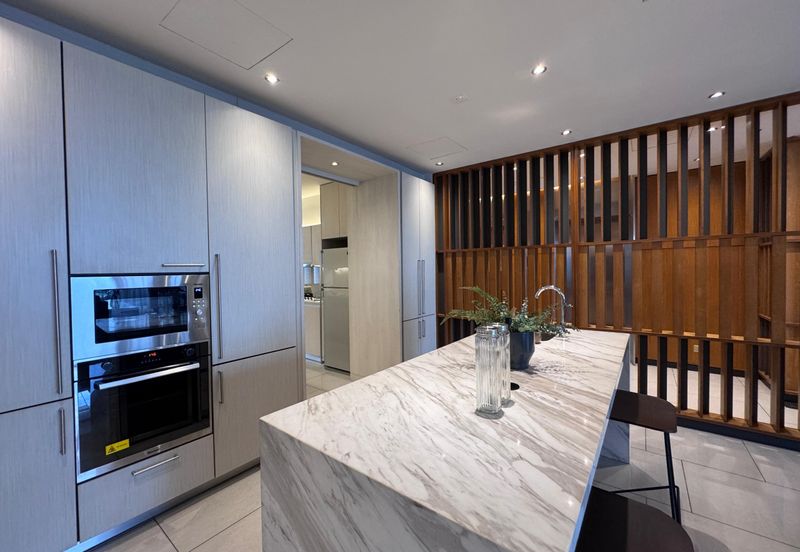 Exclusive, Low-density and Luxury 4-Bedroom Condos with Skyline View @ Bangsar