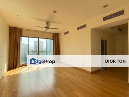 Spacious Condo with private lift @ 10 Montkiara. Walking distance to Mont’ Kiara International School (350m)., Kuala Lumpur, Mont Kiara