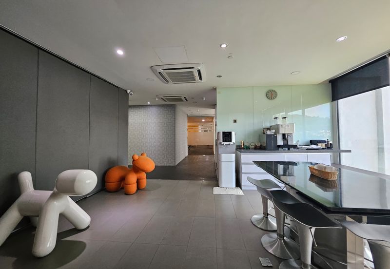 Gateway Kiaramas, Corporate Suites