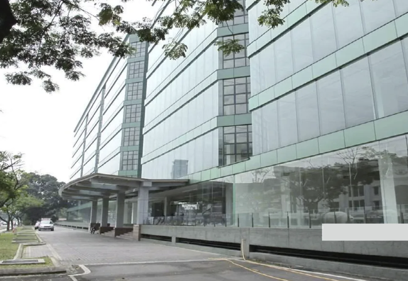 8 storey Enbloc Commercial Building for Rent at Kuala Lumpur. 