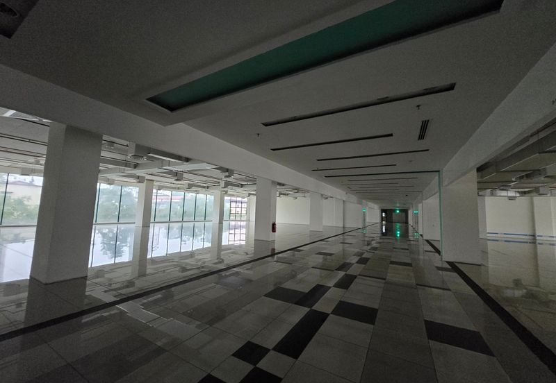 8 storey Enbloc Commercial Building for Rent at Kuala Lumpur. 