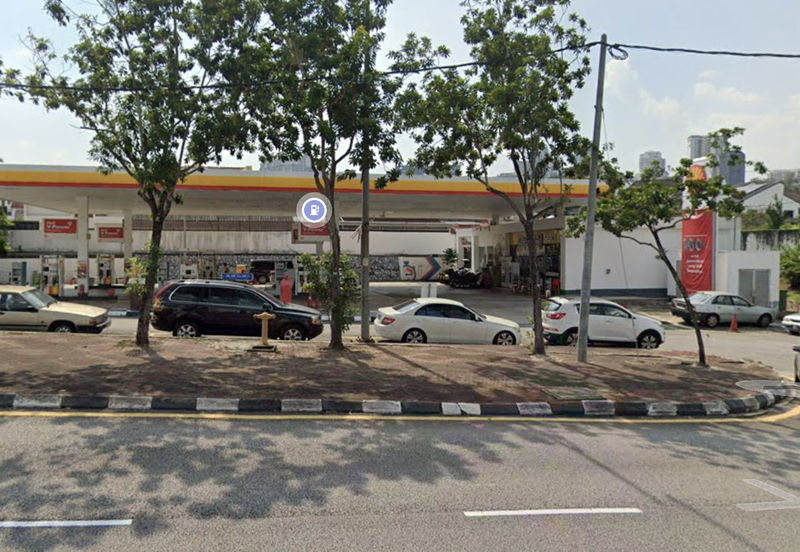 Adjoining Commercial Bungalows with Main Road Frontage @Bangsar. Walking distance to Bangsar Village.