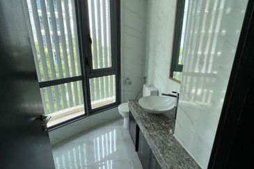 11 Mont Kiara (MK11)