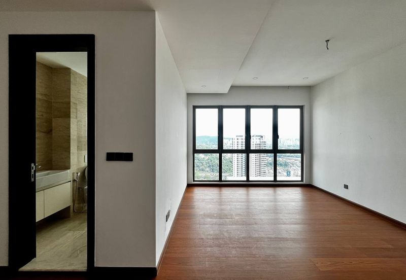 A New Luxury Low Density Condo @Pinnacle Bangsar