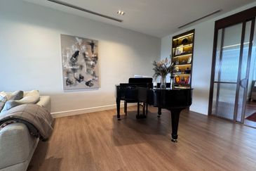 East Residence @ KLGCC