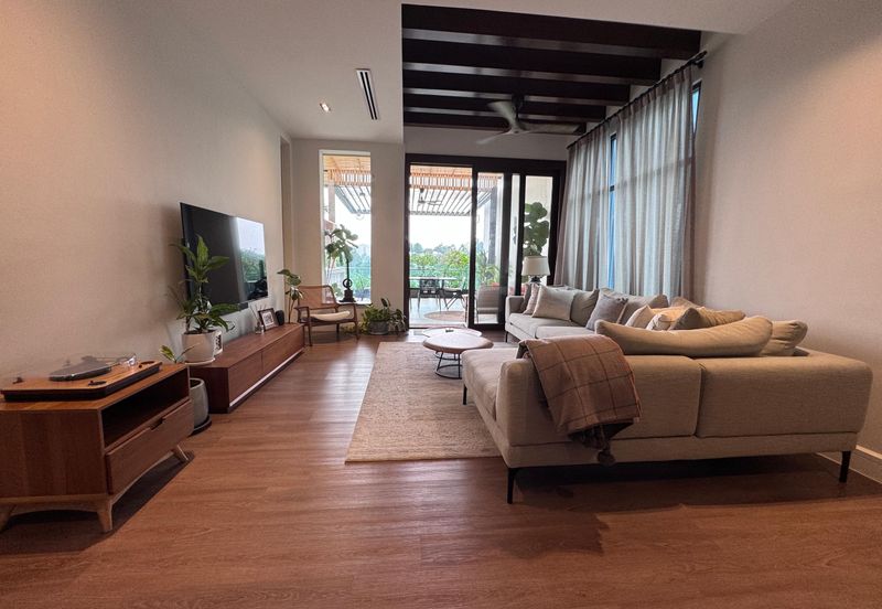 East Residence @ KLGCC