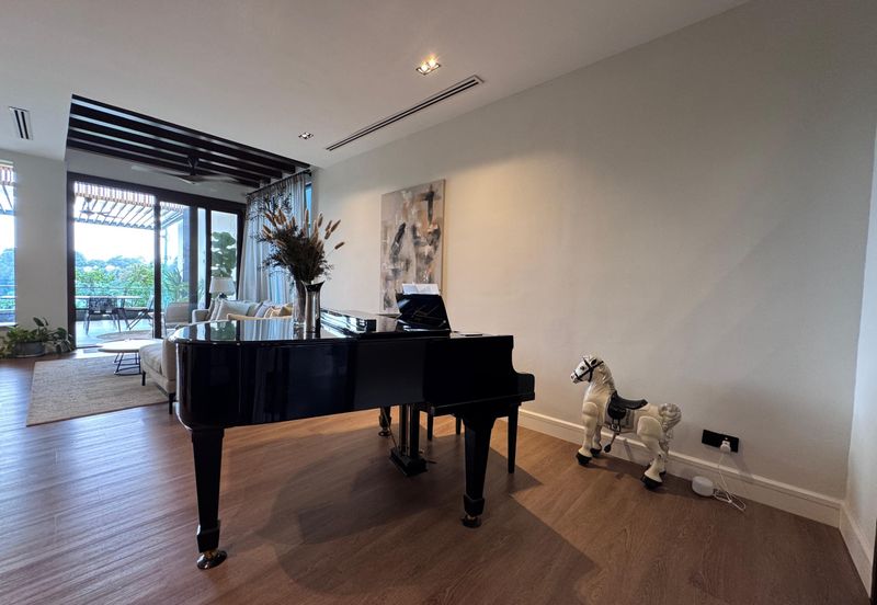 East Residence @ KLGCC