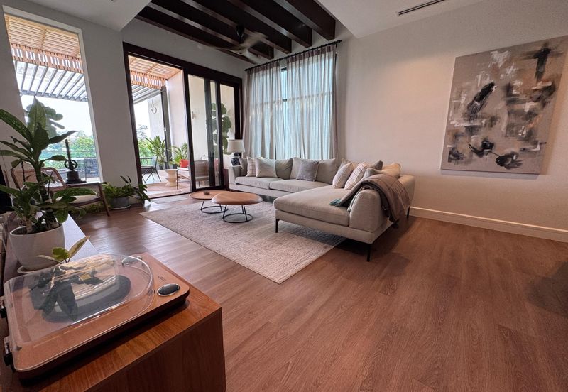 East Residence @ KLGCC