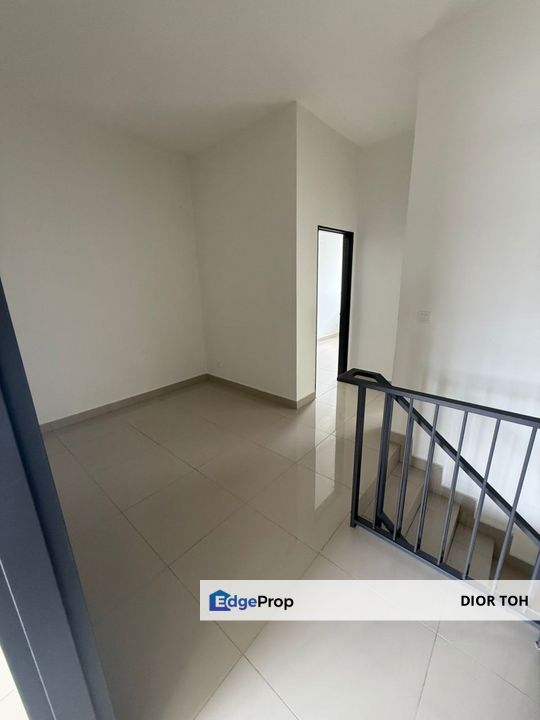 Brand new Double-storey Terrace House in Taman Langat Utama @ Banting, Selangor, Banting