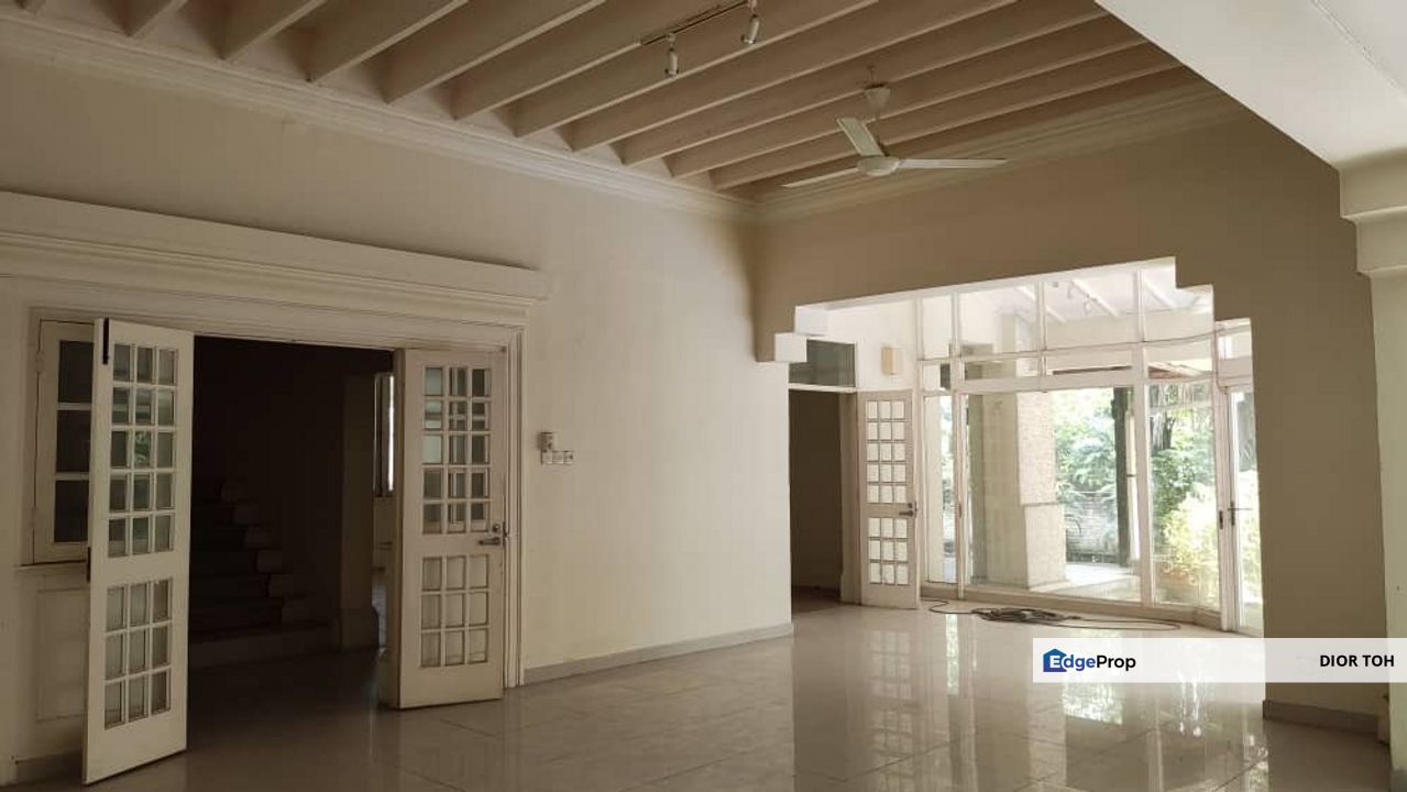 2 storey Bungalow with a pool & garden @ Taman U thant Area , Kuala Lumpur, KL City