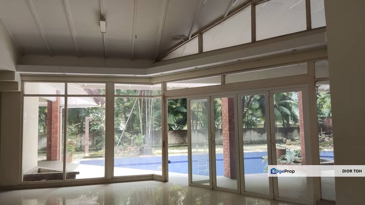 2 storey Bungalow with a pool & garden @ Taman U thant Area , Kuala Lumpur, KL City