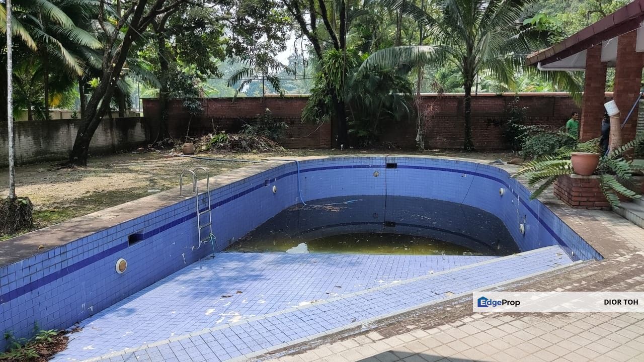 2 storey Bungalow with a pool & garden @ Taman U thant Area , Kuala Lumpur, KL City