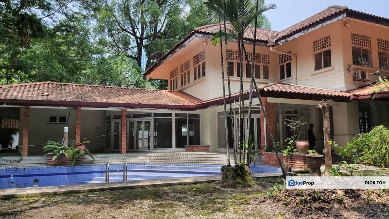 2 storey Bungalow with a pool & garden @ Taman U thant Area , Kuala Lumpur, KL City