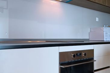 Datum Jelatek Residence