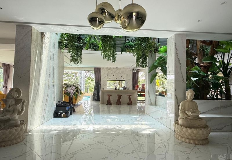 Tropicana Golf & Country Resort