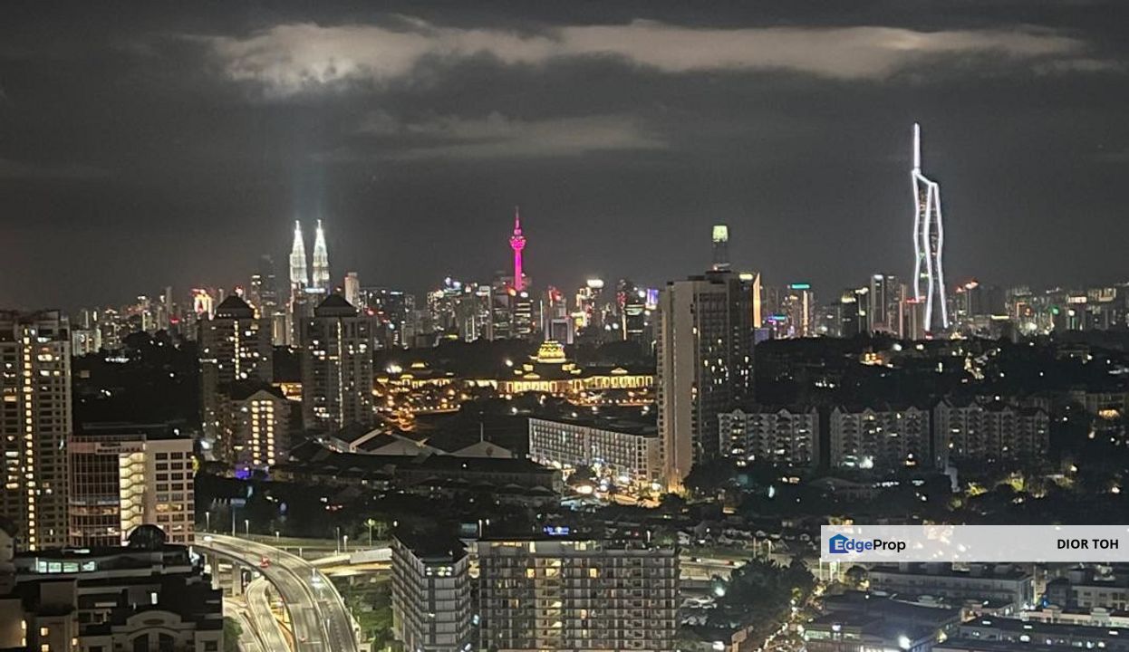 Duplex Penthouse with KLCC view @ Gateway Kiaramas, Mont Kiara. Walking distance to Garden International School & Verve Shops., Kuala Lumpur, Mont Kiara