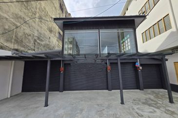 New Renovated Retail shop @ Kuala Terengganu Town