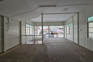 New Renovated Retail shop @ Kuala Terengganu Town