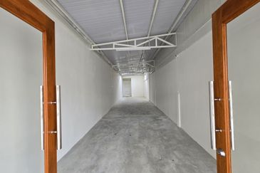 New Renovated Retail shop @ Kuala Terengganu Town